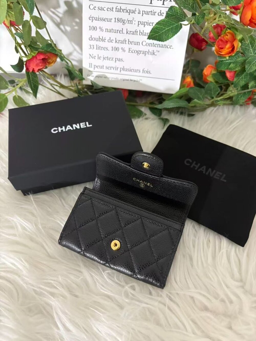 Chanel Wallet - Picture 3 of 4